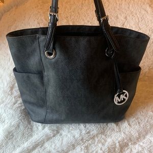 Micheal Kors Tote Purse